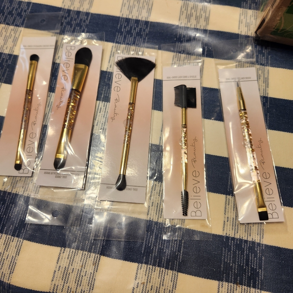 Believe Beauty 5pc Makeup Brush Set